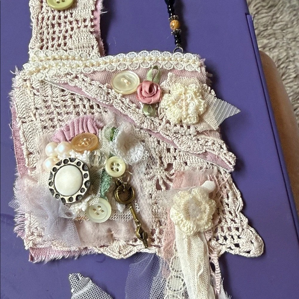 Shabby Chic Lace Button Mini Crossbody Bag Handmade - Picture 3 of 10